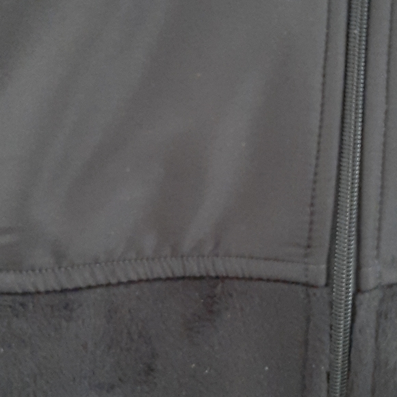 NWT FILA Women's Black Fleece Zip Up Jacket, Size Small - Picture 6 of 11